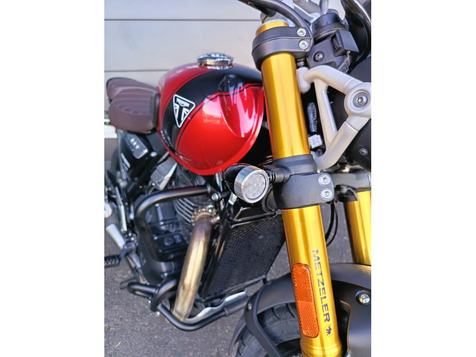 TRIUMPH Scrambler 400 X