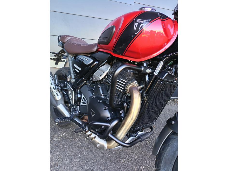 TRIUMPH Scrambler 400 X